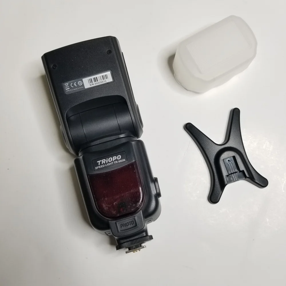 Triopo TR-980N Flash TTL Speedlite For Nikon SLR camera New